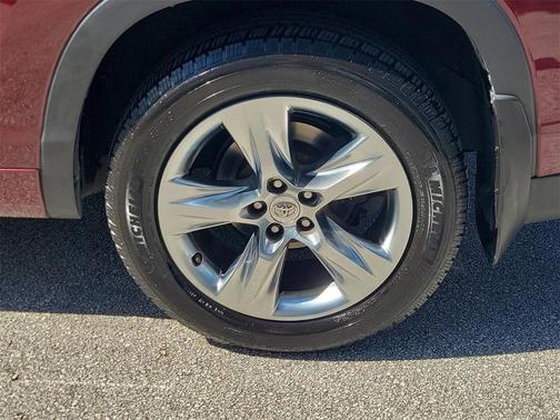 2015 Toyota Highlander Limited