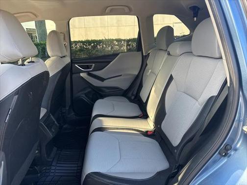 2022 Subaru Forester Base