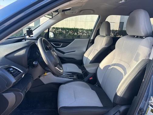 2022 Subaru Forester Base