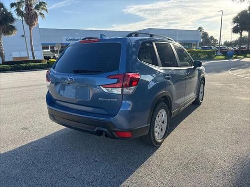 2022 Subaru Forester Base