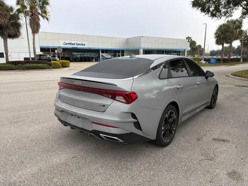 2022 Kia K5 GT-Line