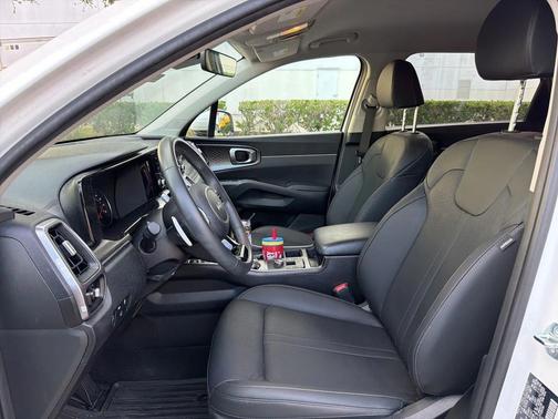 2023 Kia Sorento Hybrid EX