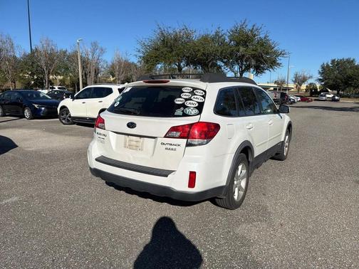 2014 Subaru Outback 2.5i Premium