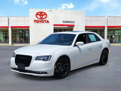2022 Chrysler 300 S