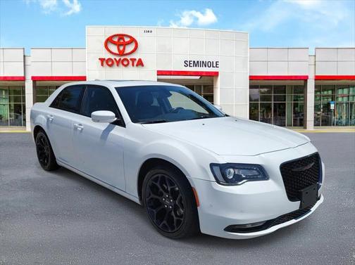 2022 Chrysler 300 S