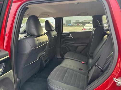 2024 Mitsubishi Outlander SE 2.5 2WD
