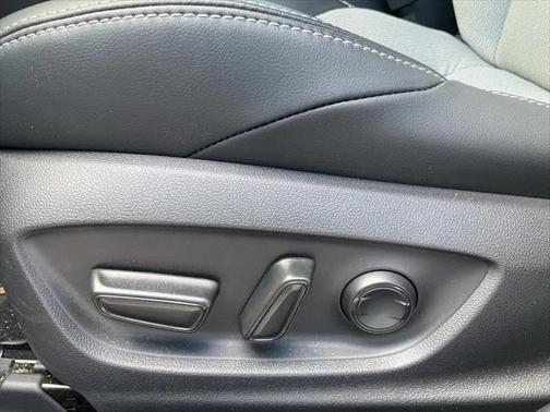 2025 Toyota Corolla XSE