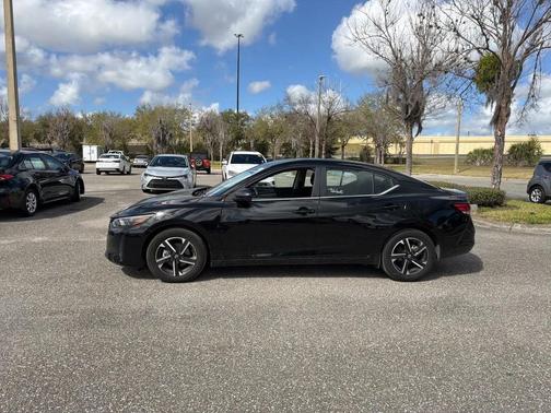 2025 Nissan Sentra SV