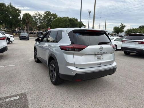 Brilliant Silver Metallic 2025 Nissan Rogue SV