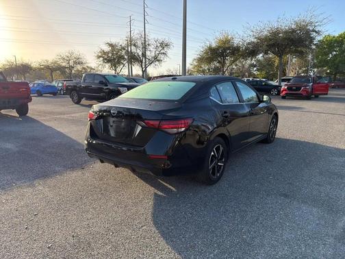 2025 Nissan Sentra SV