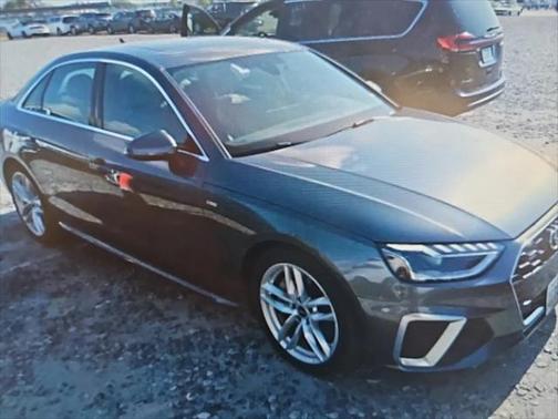 2022 Audi A4 45 S line Premium Plus