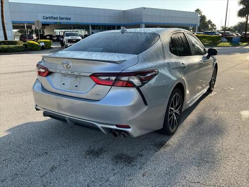 2024 Toyota Camry SE