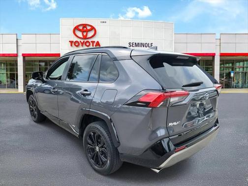 2023 Toyota RAV4 Hybrid SE