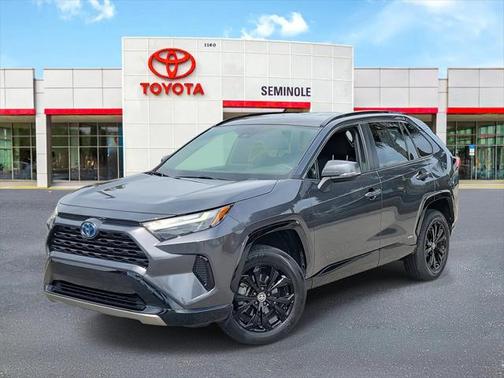 2023 Toyota RAV4 Hybrid SE