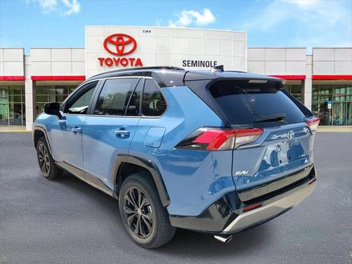 2025 Toyota RAV4 Hybrid SE