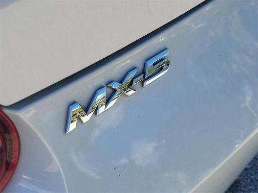 2016 Mazda MX-5 Miata Grand Touring