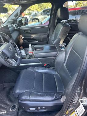 2023 Toyota Tundra Platinum