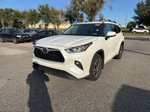 2020 Toyota Highlander XLE