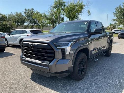 2022 Toyota Tundra SR5