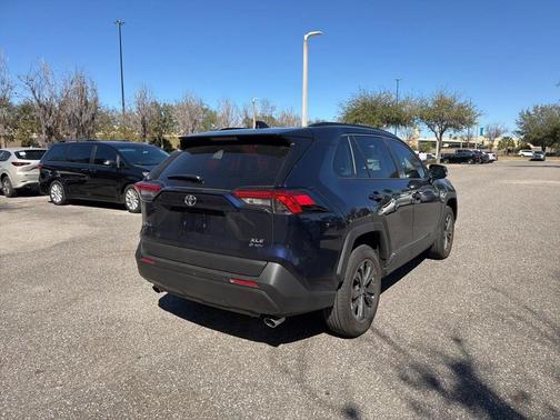 2025 Toyota RAV4 Hybrid XLE Premium