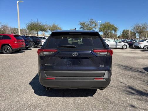 2025 Toyota RAV4 Hybrid XLE Premium