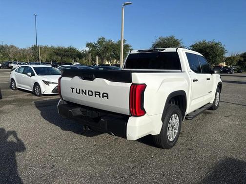 2022 Toyota Tundra SR5