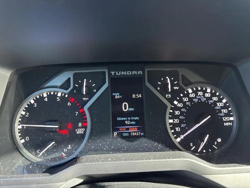 2022 Toyota Tundra SR5