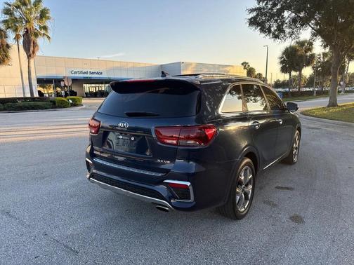 2019 Kia Sorento SX