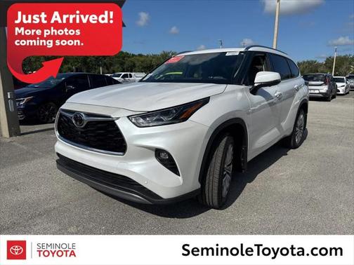2024 Toyota Highlander Platinum