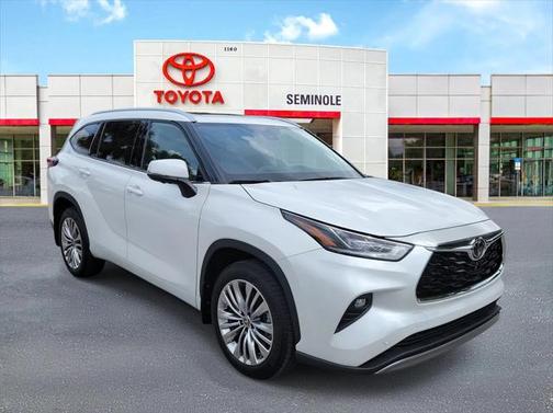 2024 Toyota Highlander Platinum