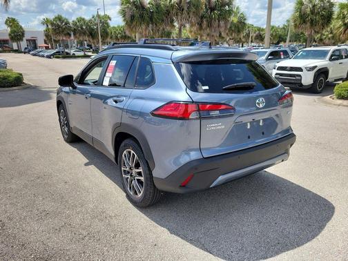 Celestite 2026 Toyota Corolla Cross XLE