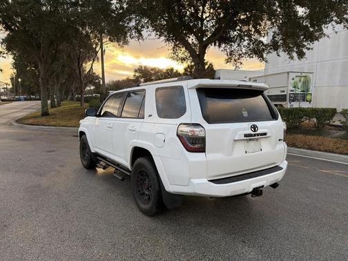 2021 Toyota 4Runner SR5
