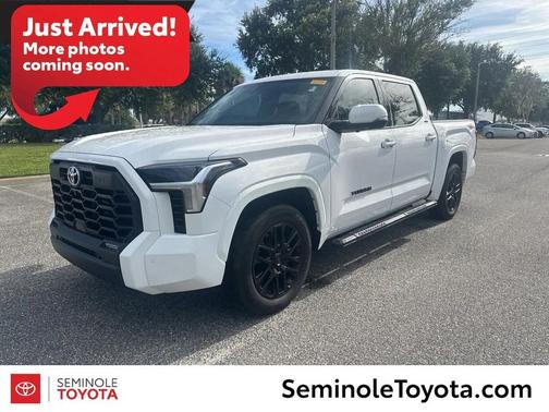 2023 Toyota Tundra SR5