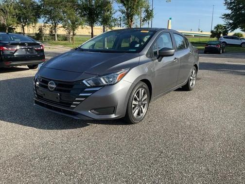 2023 Nissan Versa 1.6 SV