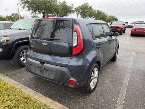 2015 Kia Soul +