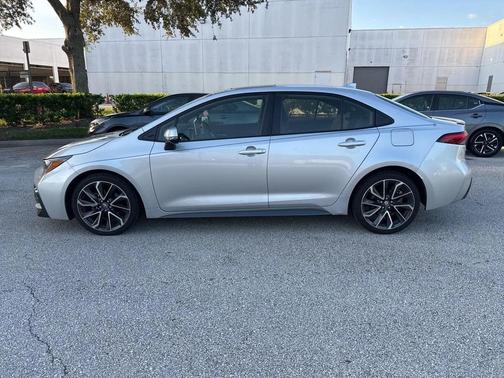 2020 Toyota Corolla XSE
