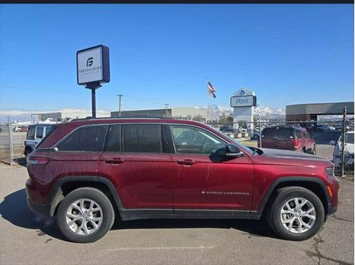 2023 Jeep Grand Cherokee Limited X