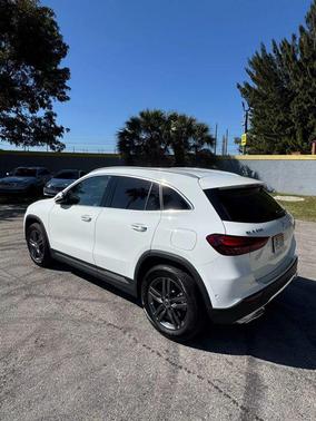 2024 Mercedes-Benz GLA 250 Base