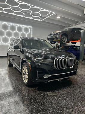 2022 BMW X7 xDrive40i