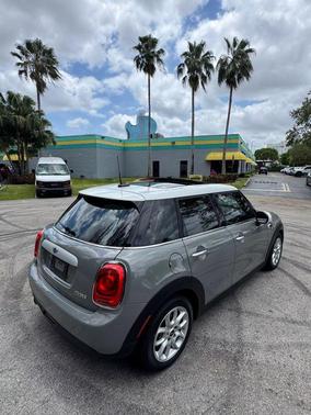 2015 MINI Hardtop Cooper