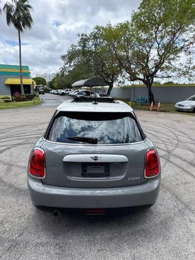 2015 MINI Hardtop Cooper