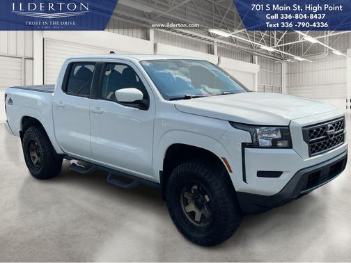 2023 Nissan Frontier SV