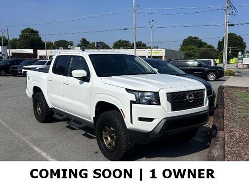 2023 Nissan Frontier SV