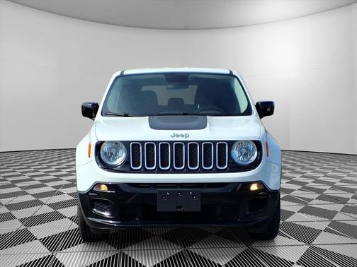 Alpine White 2016 Jeep Renegade Sport