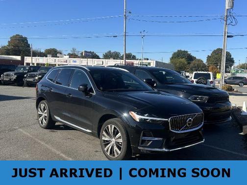 2023 Volvo XC60 B5 Plus Bright Theme