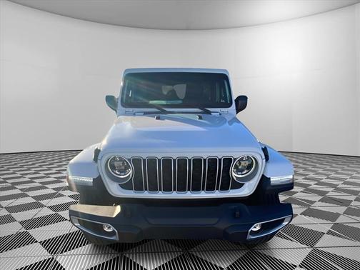 Bright White Clearcoat 2026 Jeep Wrangler Sahara