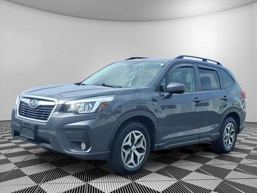 Magnetite Gray Metallic 2020 Subaru Forester Premium