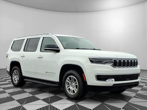 2024 Jeep Wagoneer Base