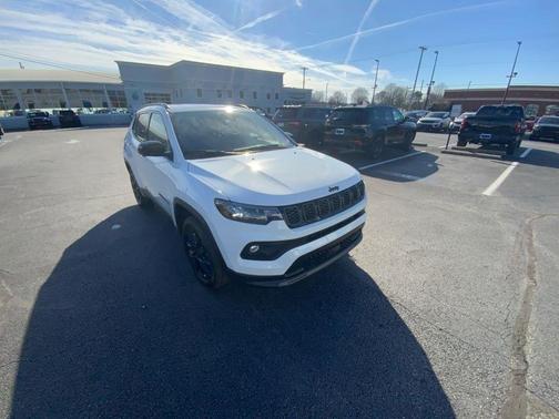 2026 Jeep Compass Latitude