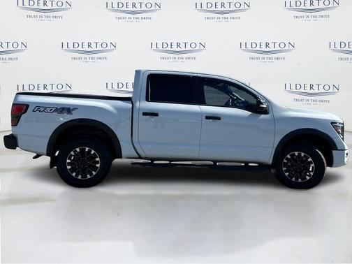 2023 Nissan Titan PRO-4X